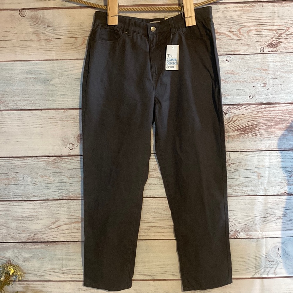 COPY - 12 woman’s gray 5 pocket jean. New with tags. Waistband measures 17 inch…